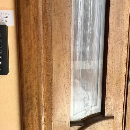 Casa Montegri Rum i privatbostad *